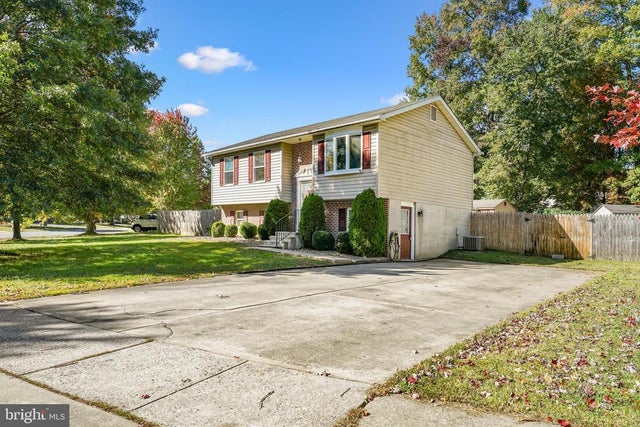 65 Peppertree Cir, North East