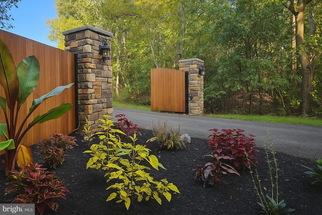 201 Johnstown Rd, Elkton