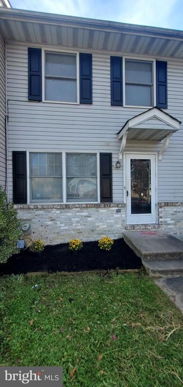 155 E Village Rd, Elkton