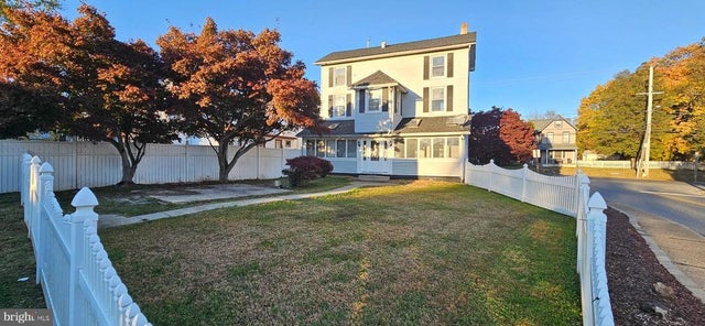 110 Delaware Ave, Elkton