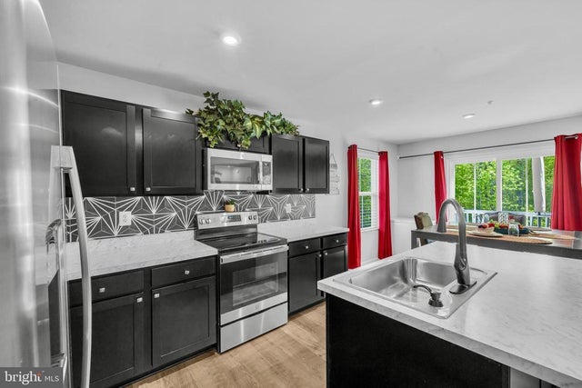 27 Juniper Cir, Elkton