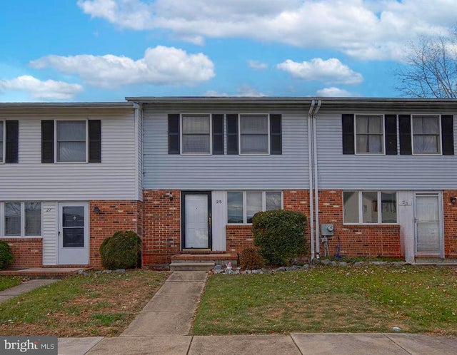 25 Hatteras Ct, Elkton