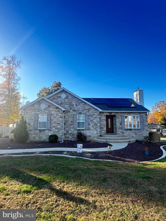 51 Woodside Dr, Chesapeake City