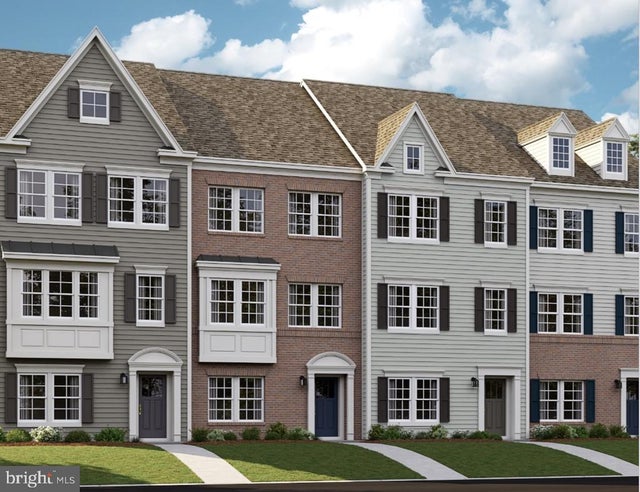 10771 Millport St, White Plains