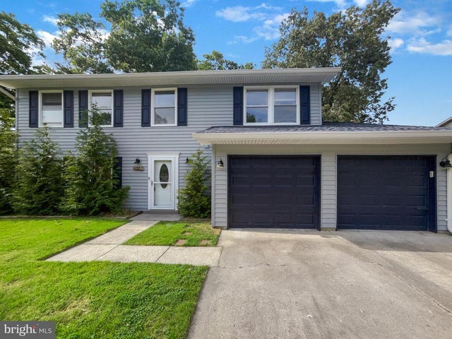 1002 Dartmouth Rd, Waldorf