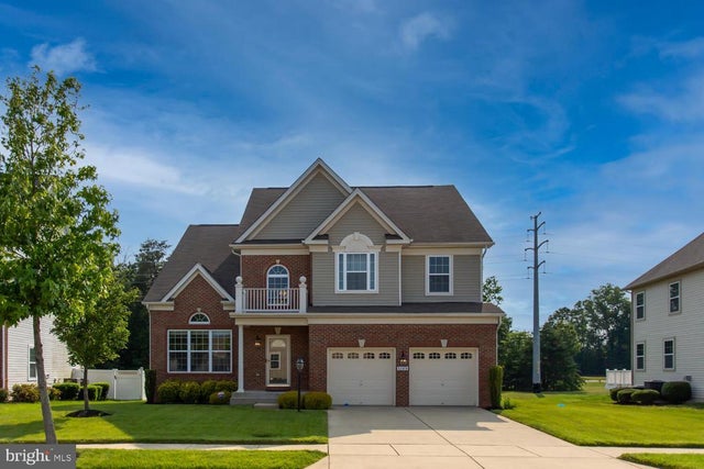 5149 Atlantis Ln, White Plains