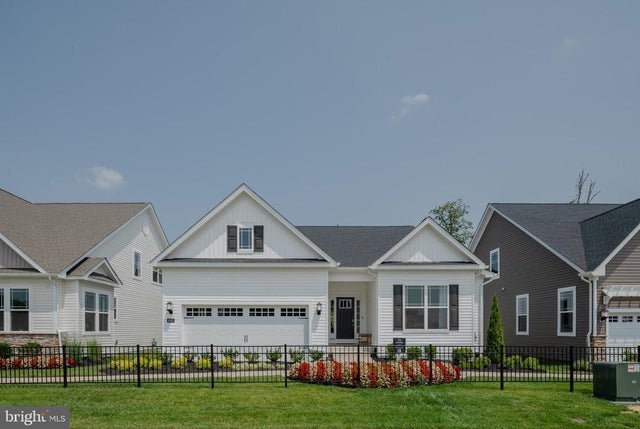 10103 Shenandoah Ln, White Plains