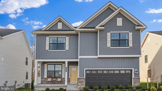 681 Hoot Owl Ln, La Plata