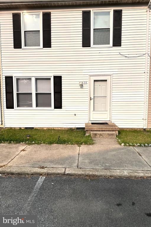 33 Park Square Dr, Indian Head