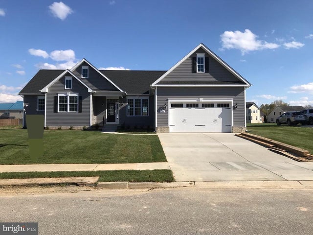 1084 Llano Dr, La Plata