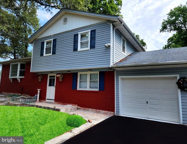 4790 Ford Ct, White Plains