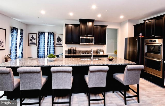 12257 Revolution Ct, Waldorf