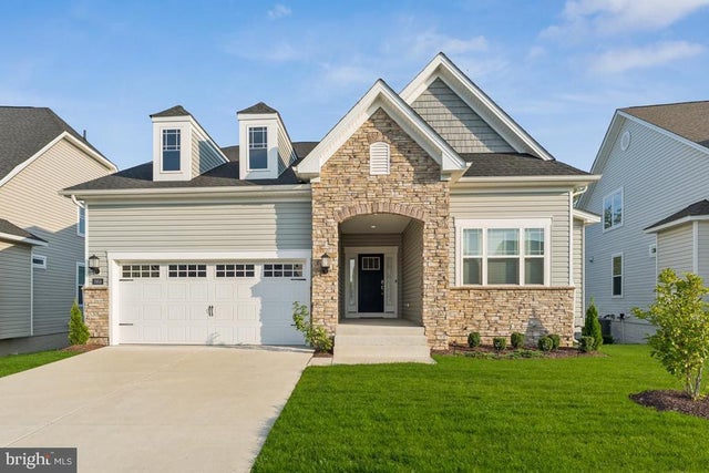 3958 Katmai St, White Plains