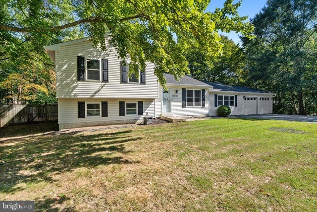 12720 Bar Oak Dr, Waldorf