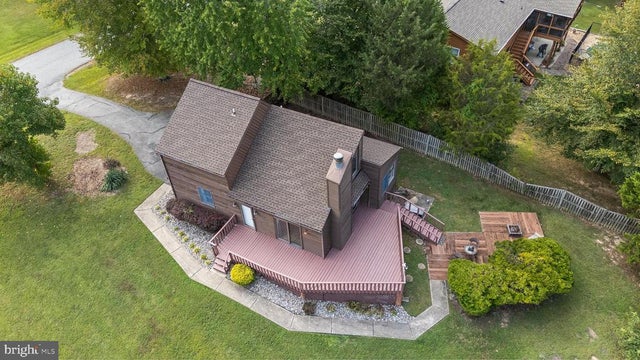 6635 Horseshoe Dr, La Plata