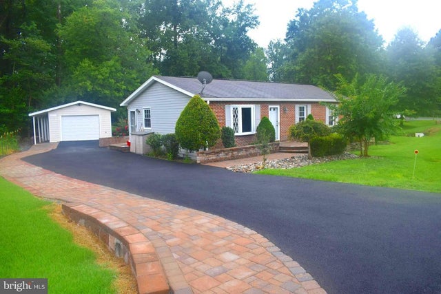 12288 Wendy Ln, Waldorf