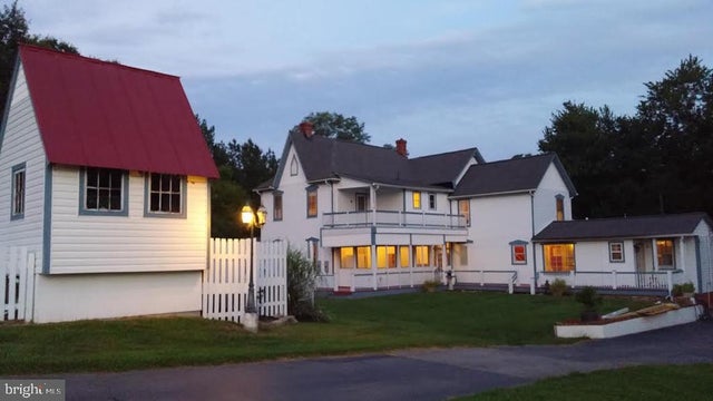 10595 Newport Church Rd, Charlotte Hall