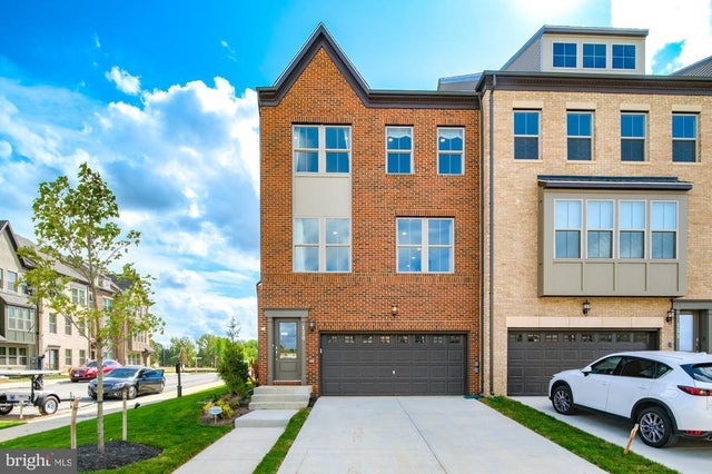 10305 Alta Pl, Waldorf