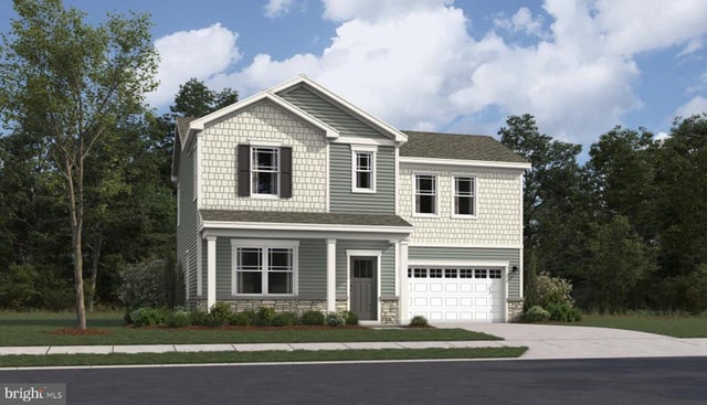 10627 Roundstone Ln, White Plains