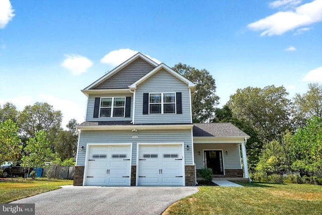 12123 Riverview Dr, Newburg