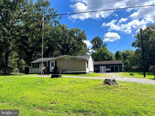 6880 Vernick Ln, La Plata