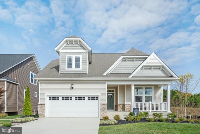 10171 Shenandoah Ln, White Plains