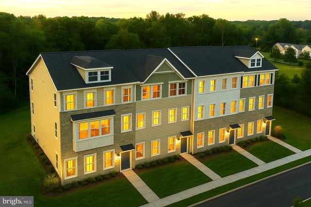 10739 Millport St, White Plains