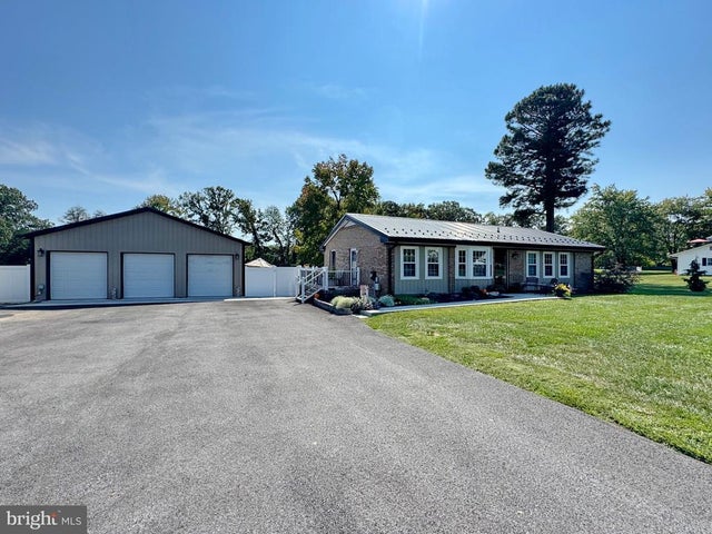 7406 Robin Rd, La Plata