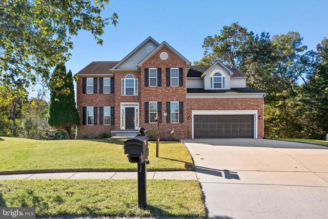 8201 Bishopsgate Ln, White Plains