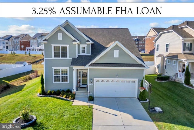 4465 Shakespeare Cir, White Plains