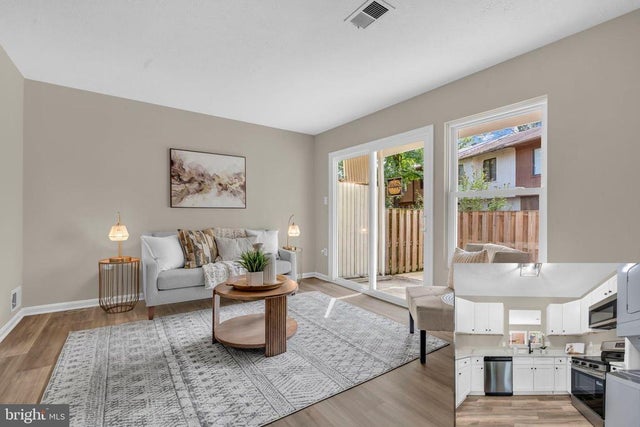 13 King James Pl, Waldorf