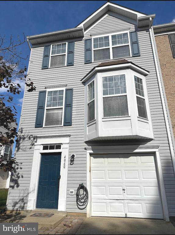 4060 Windsor Heights Pl, White Plains