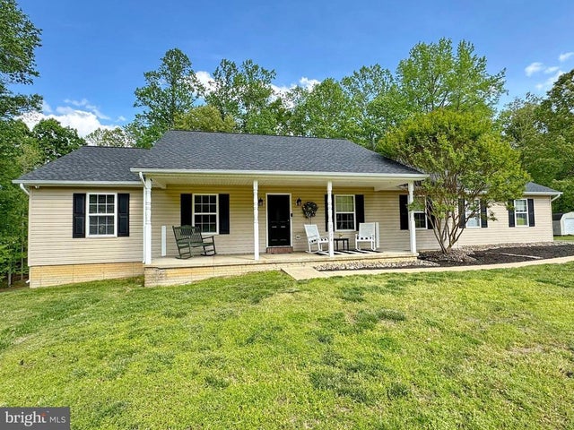 7124 Juliette Low Ln, Hughesville