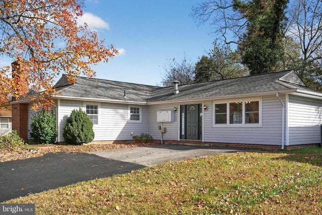 8021 Holly Ave, Waldorf