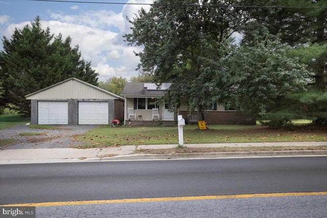 218 E Sunset Ave, Greensboro