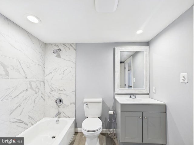 206 Academy St, Greensboro