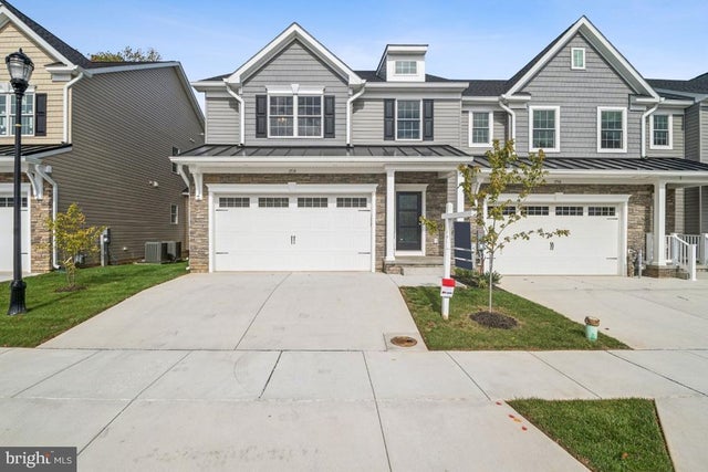 1714 Botanical Ct #23, Sykesville