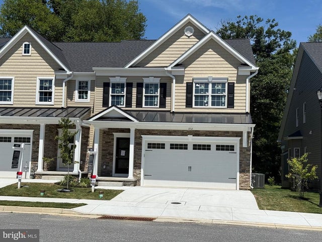 1712 Botanical Ct #22, Sykesville