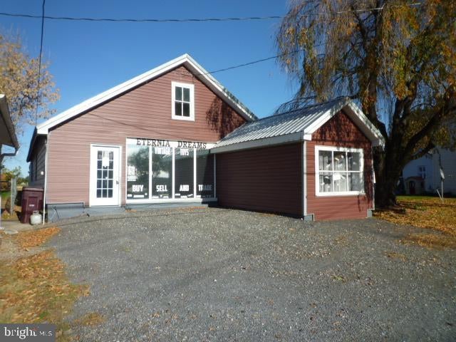 54 W Baltimore St, Taneytown