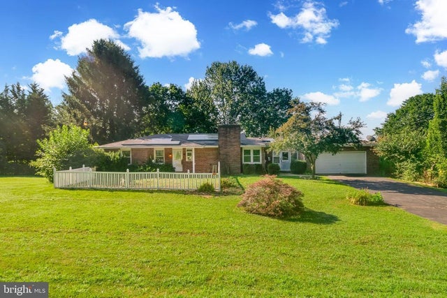 3955 Rinehart Rd, Westminster