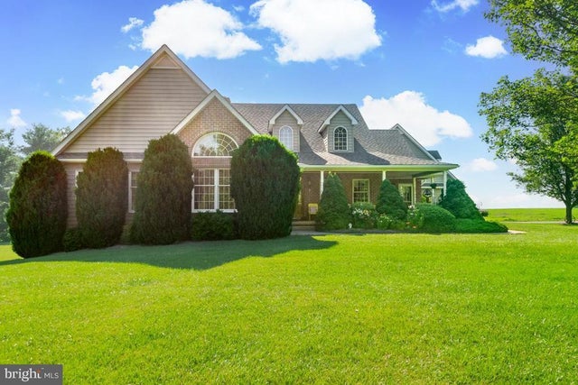 613 Hanover Pike, Hampstead