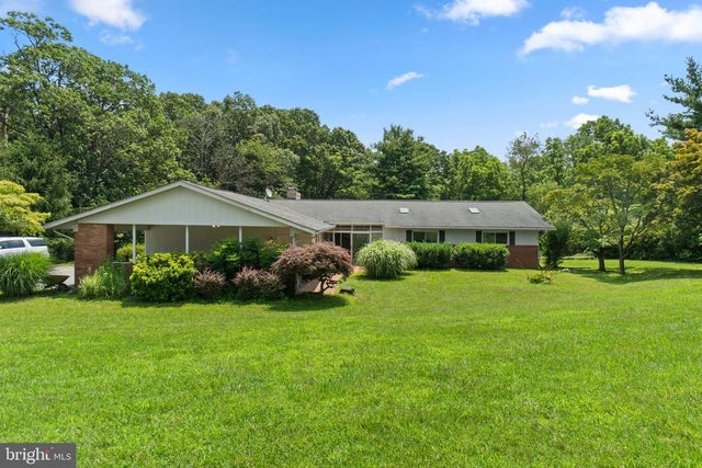 6411 Ridge Rd, Mount Airy