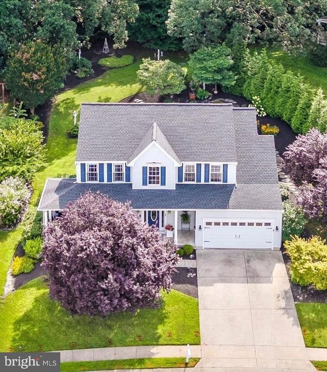 3137 Pyramid Cir, Manchester