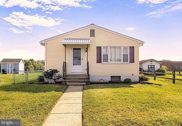 3257 Long Ln, Manchester