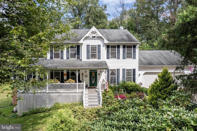 3786 N Carroll Ln, Hampstead