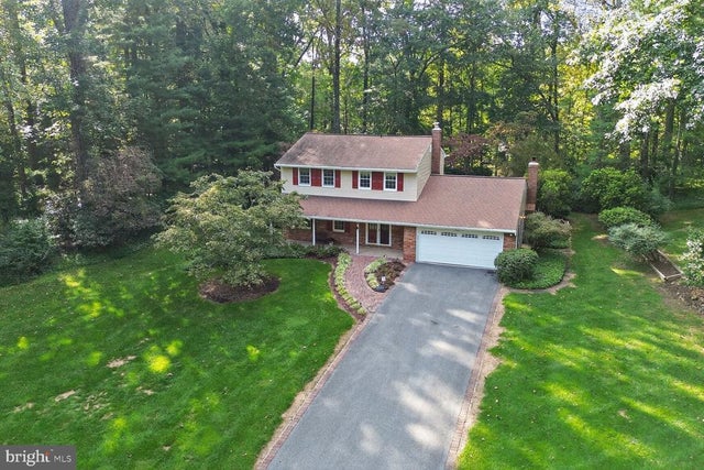 1326 Woodridge Ln, Sykesville