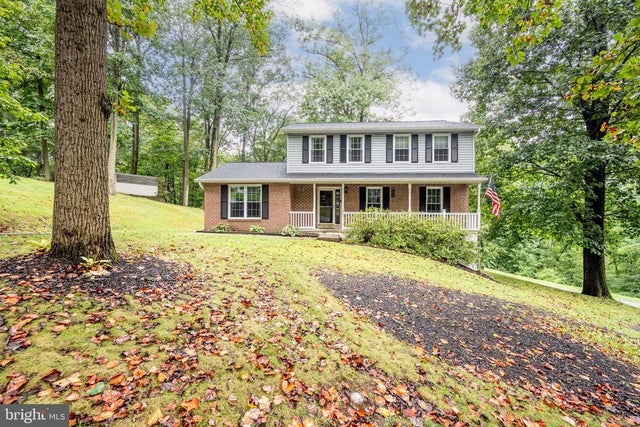 2997 Regal Oak Dr, Manchester