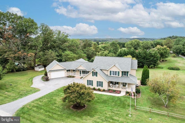 396 S Houcksville Rd, Hampstead