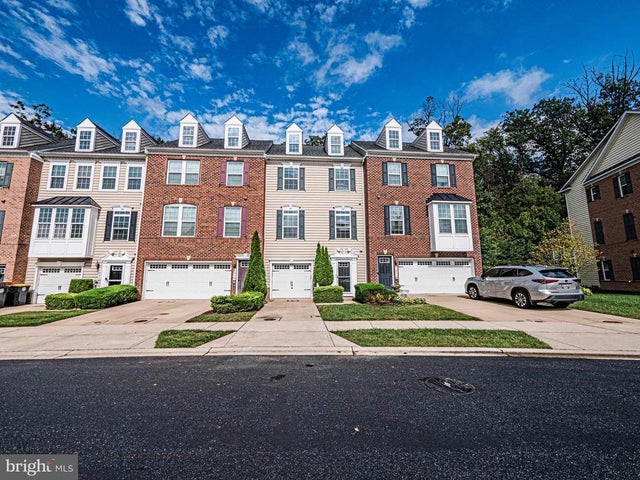 1017 Cypress Forest Dr, Sykesville