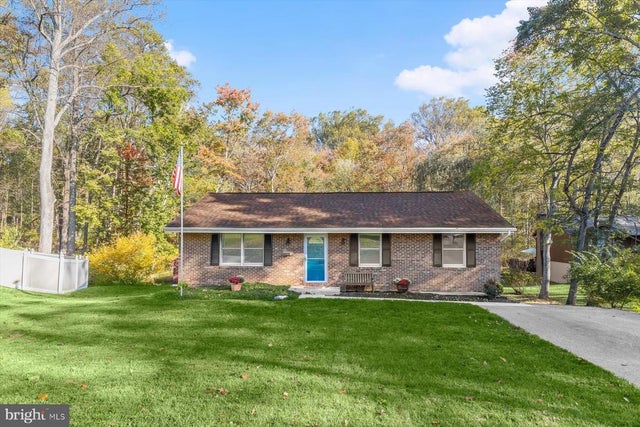 6406 Locust Ln, Sykesville